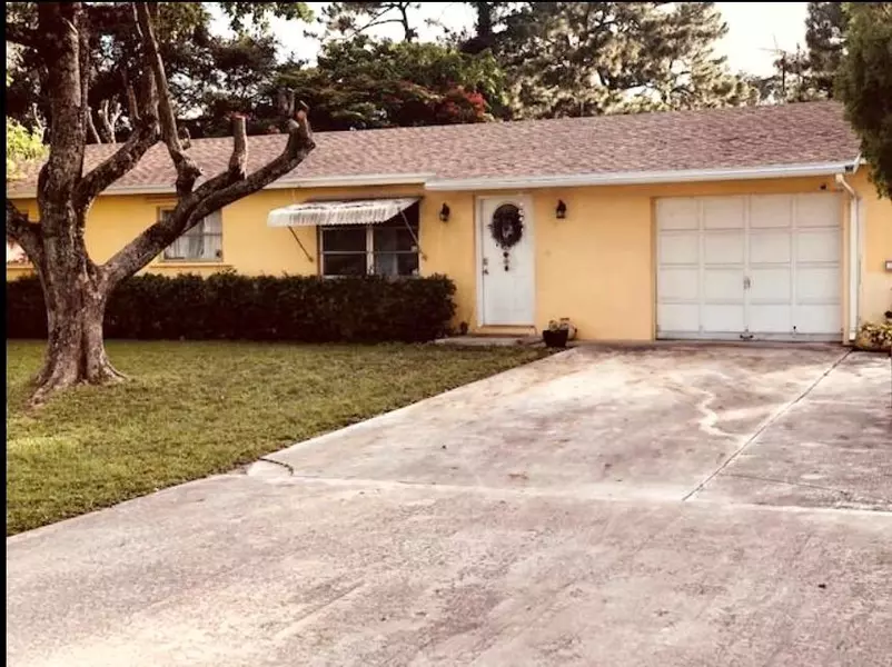 4615 Mathis Street, Lake Worth, FL 33461