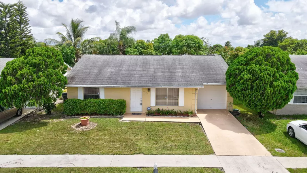 6183 W W Wauconda WAY, Lake Worth, FL 33463