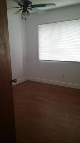Lake Worth, FL 33463,5072 Owls CT