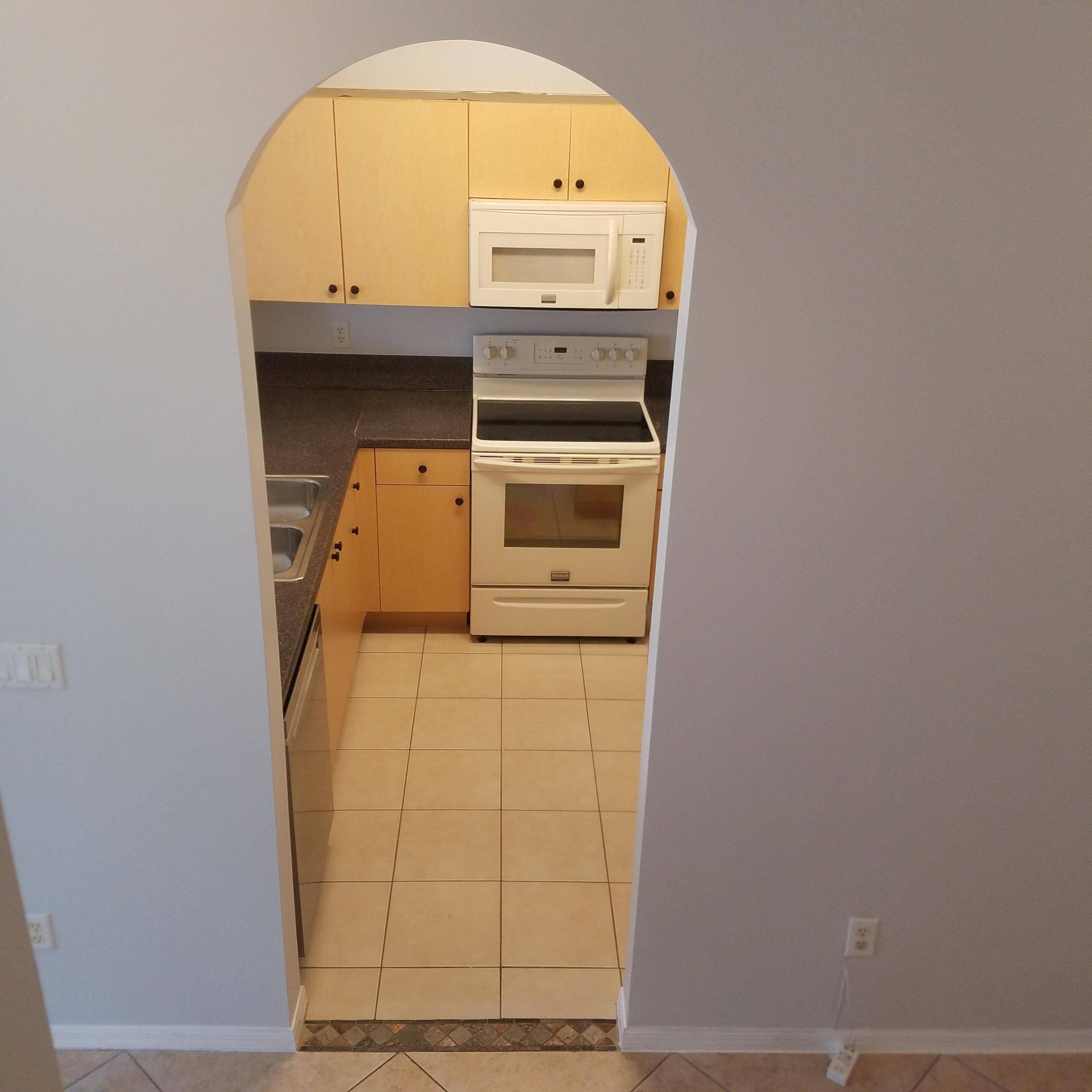 Lake Worth, FL 33463,4947 Grinnell ST