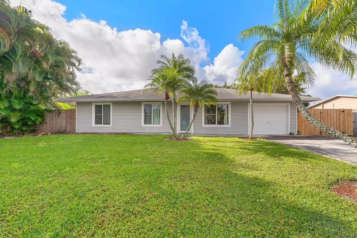 Lake Worth, FL 33462,3360 Amberjack RD