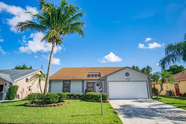 Lake Worth, FL 33462,6678 Lawrence Woods CT