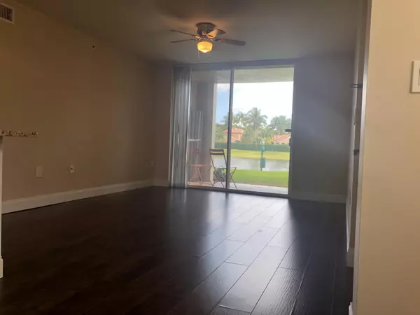 Lake Worth, FL 33463,7840 Sonoma Springs CIR 108