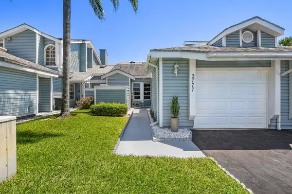 Lake Worth, FL 33462,3777 E Island Club CIR