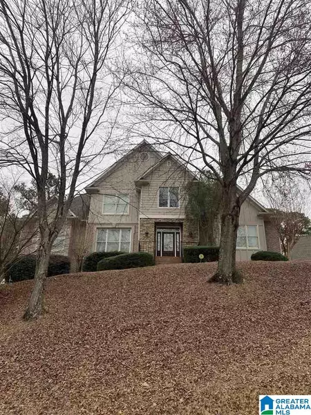 5304 TRACE RIDGE CIR, Hoover, AL 35244