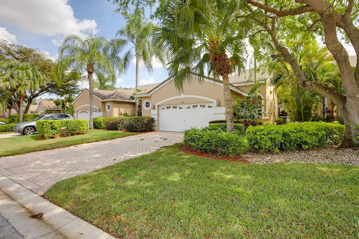 Lake Worth, FL 33449,4694 Carlton Golf DR