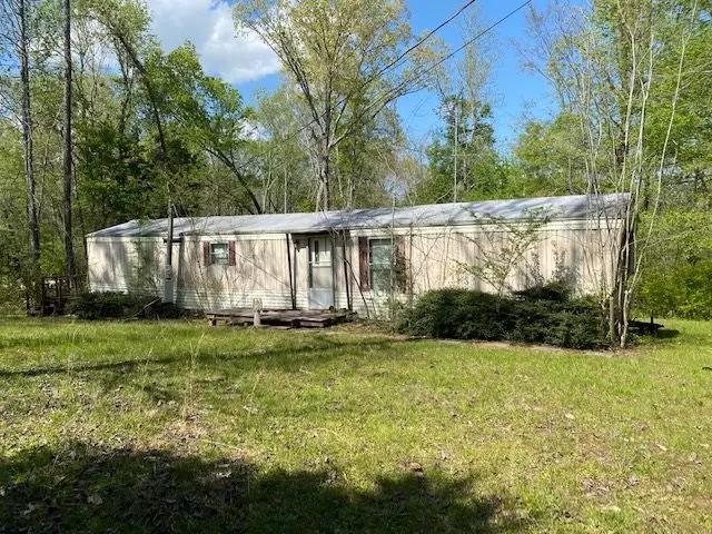 Crump, TN 38327,355 ROSE RD