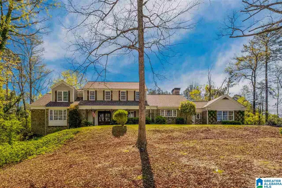 2601 MILLWOOD ROAD, Vestavia Hills, AL 35243