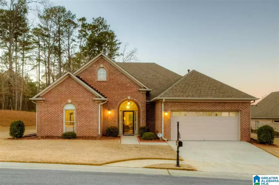 3640 CROSSINGS CREST, Hoover, AL 35242