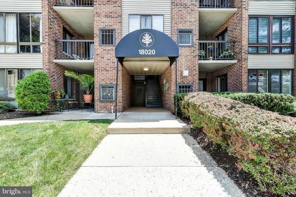 18020 CHALET DR #17-104, Germantown, MD 20874