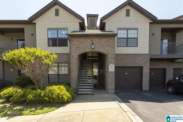 Hoover, AL 35244,921 RIVERHAVEN PLACE #921