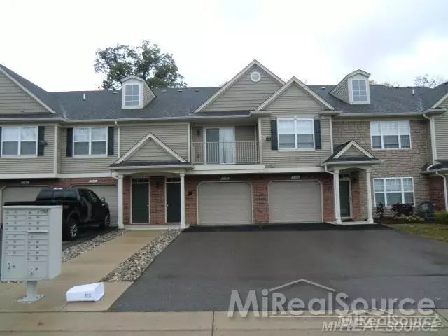 11393 N Woods, Shelby Twp, MI 48317