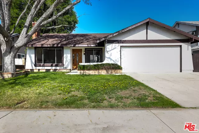 23689 Via Lupona, Santa Clarita, CA 91355