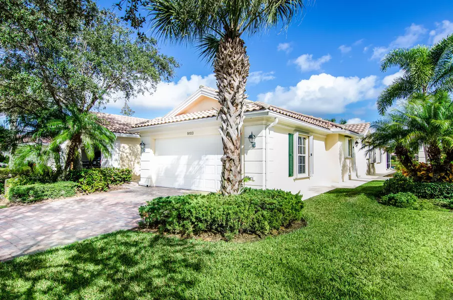 9103 SE Hawks Nest CT, Hobe Sound, FL 33455