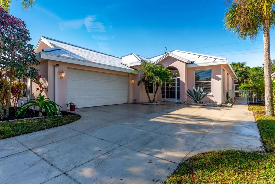 7732 SE Needle Palm CIR, Hobe Sound, FL 33455