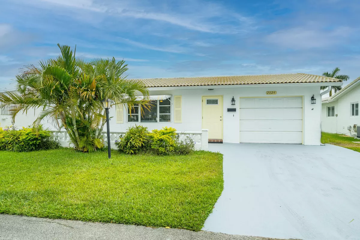 Boynton Beach, FL 33426,2024 SW 18th DR