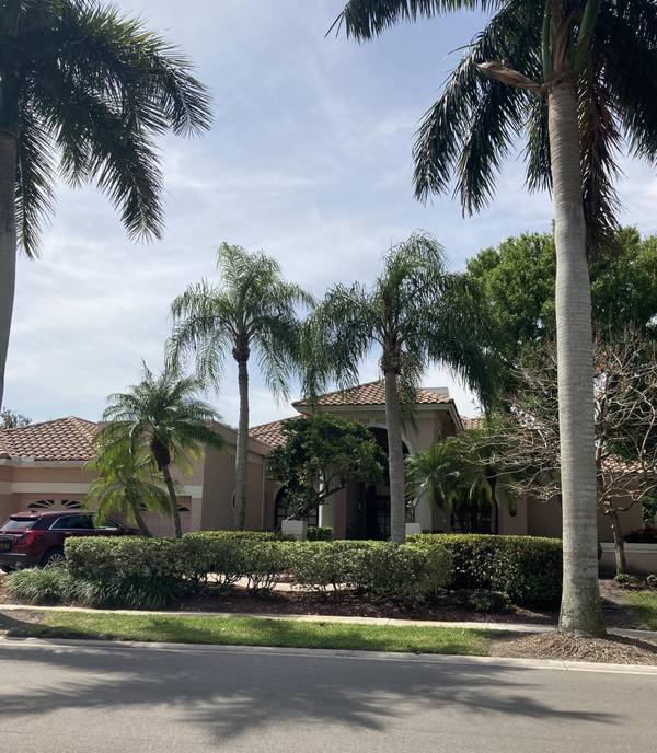 2530 NW 63rd LN, Boca Raton, FL 33496