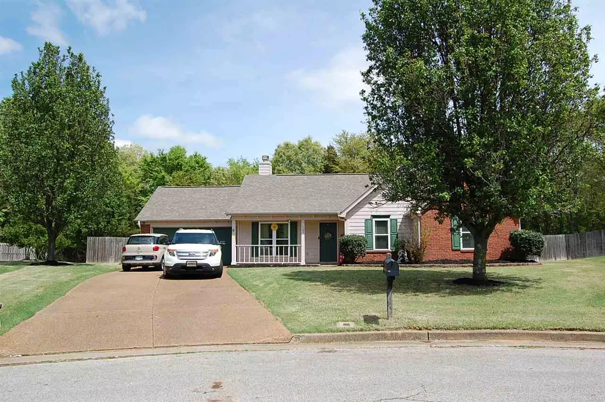 Oakland, TN 38060,105 OAK RIDGE CV