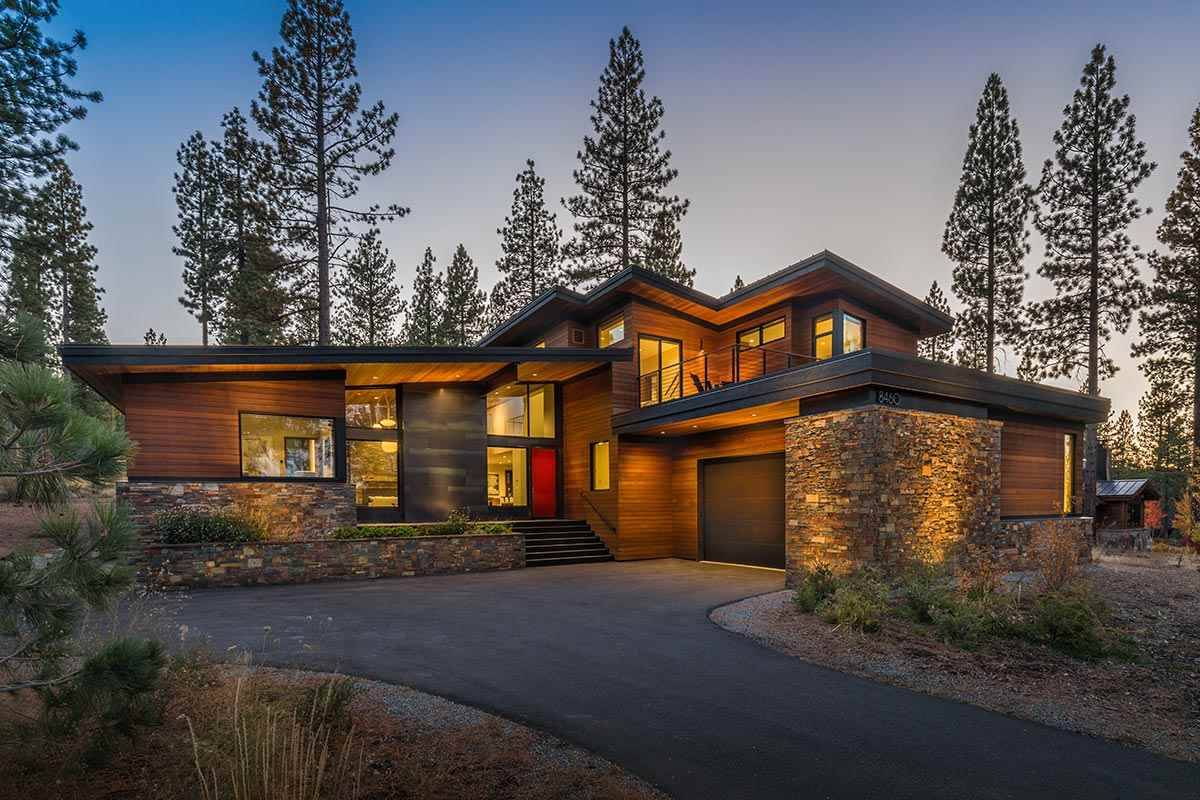 8460 Newhall Drive, Truckee, CA 96161