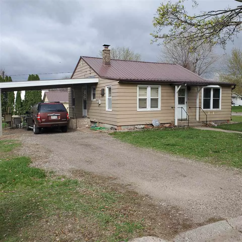 Prairie Du Chien, WI 53821,941 S 5th St