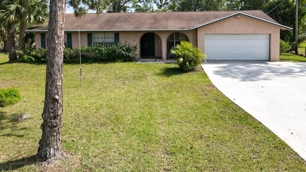 11288 Sunset BLVD, The Acreage, FL 33411