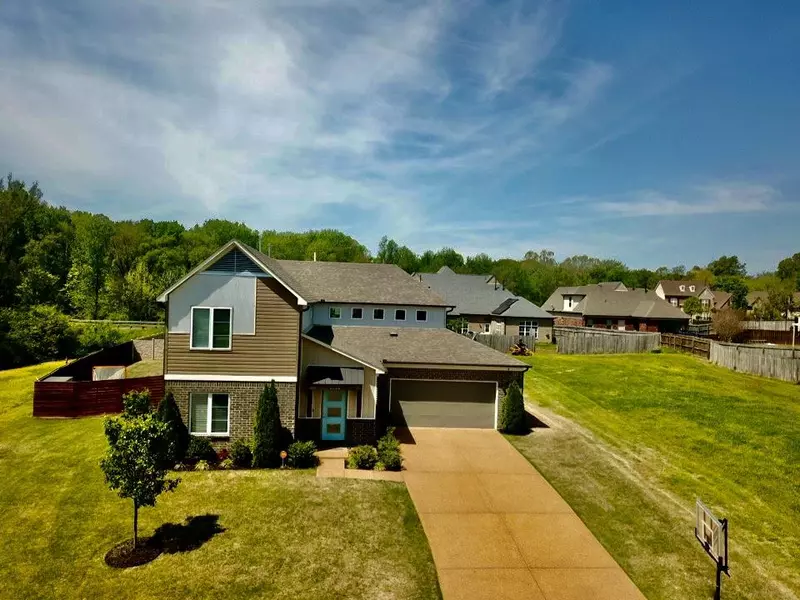 3285 RICHLAND RIDGE DR, Bartlett, TN 38133