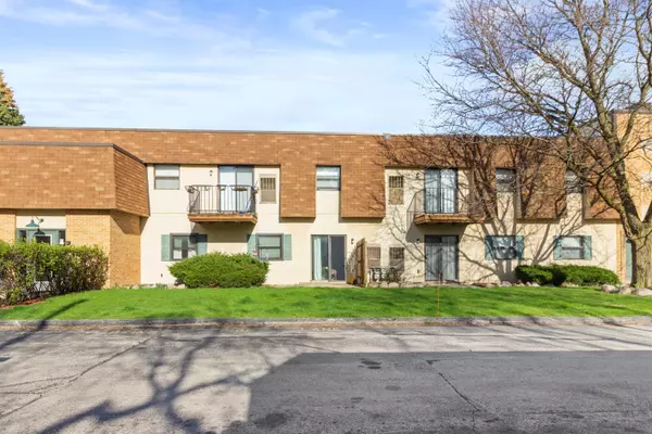 Butler, WI 53007,12765 W Hampton Ave Unit 110