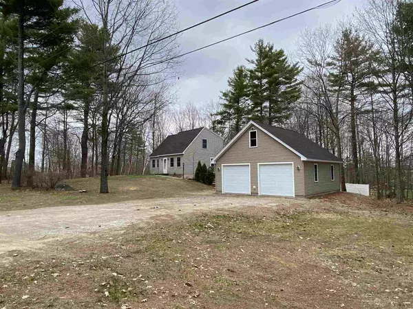 6 Grandview LN, Alton, NH 03809