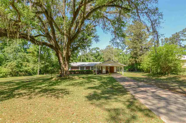 1378 Burgess Drive, Tallahassee, FL 32304