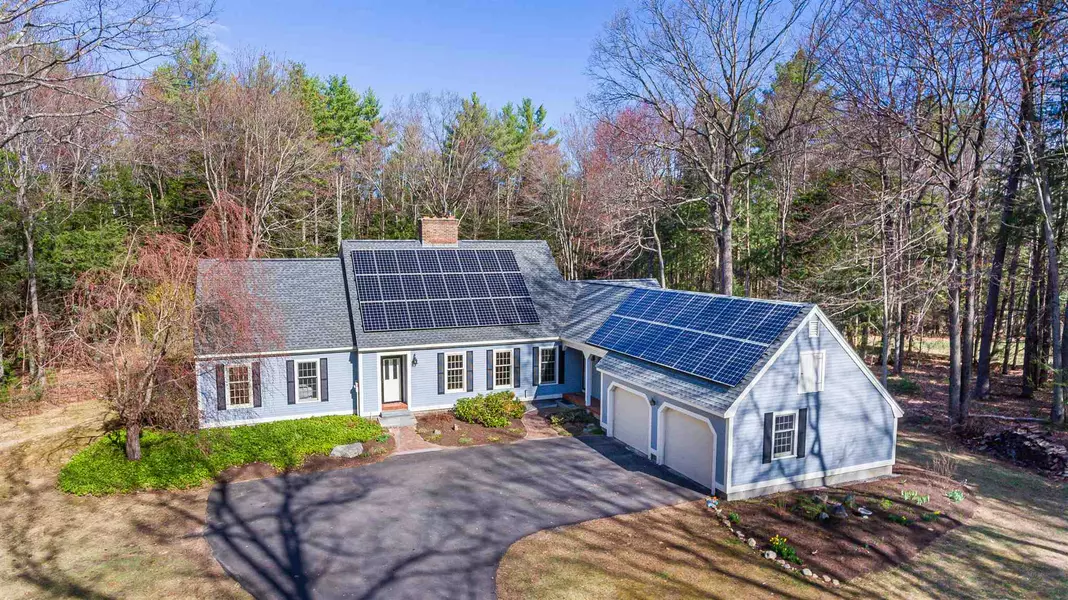 246 Hopkins Green RD, Hopkinton, NH 03229