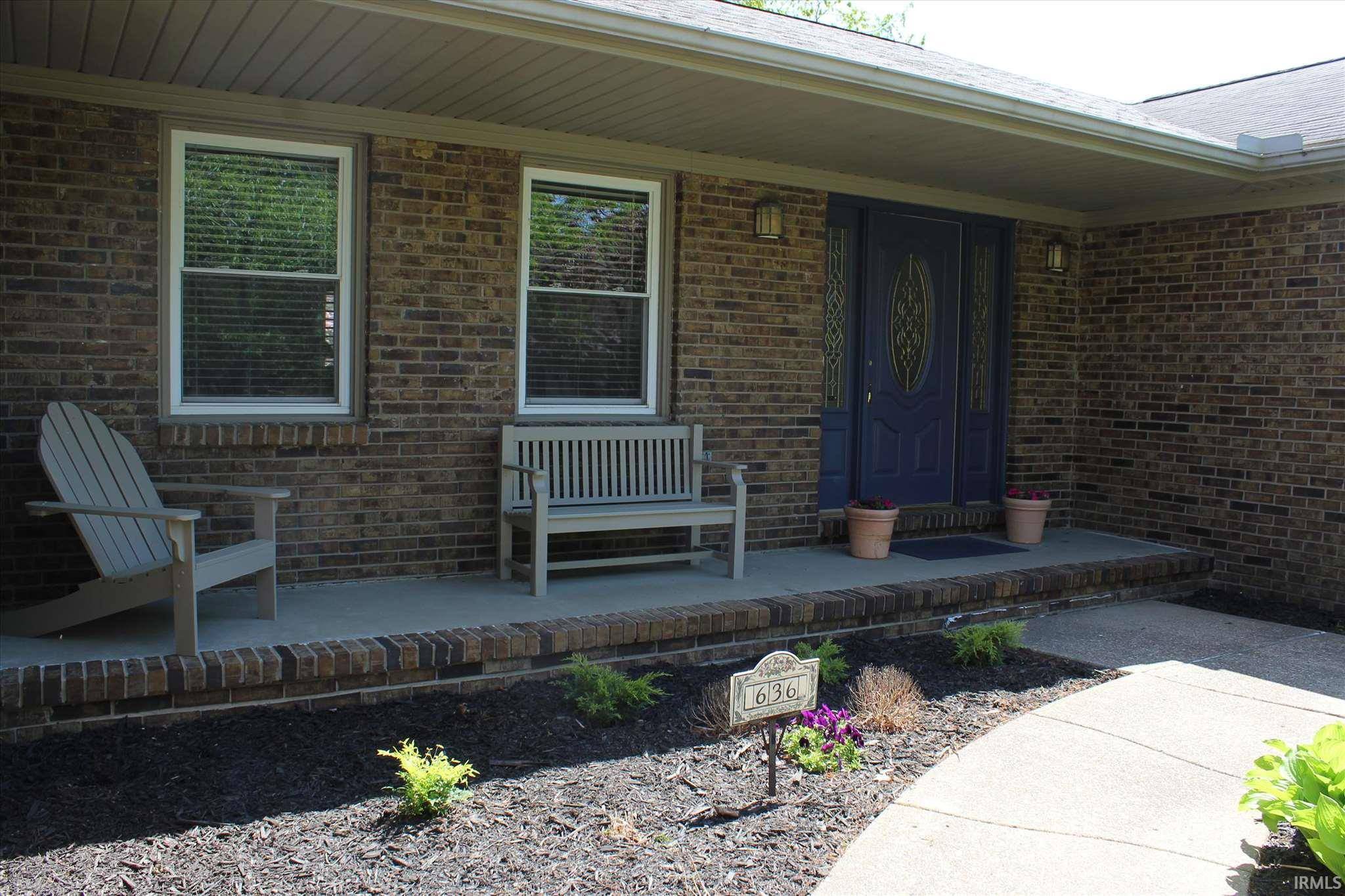 Evansville, IN 47715,636 Woodbriar Court