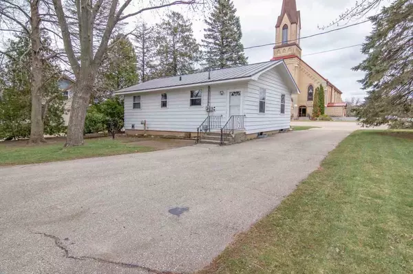 Princeton, WI 54968,1222 W Main St