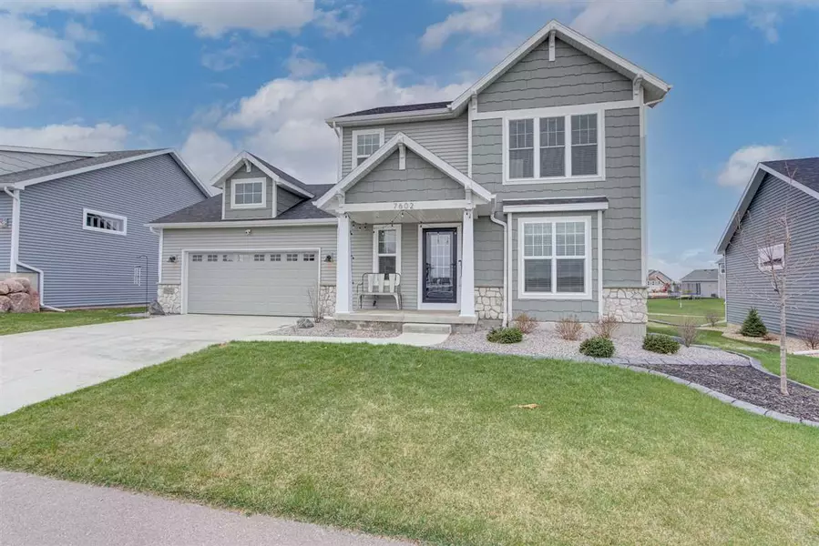 7602 Autumn Blaze Tr, Deforest, WI 53532