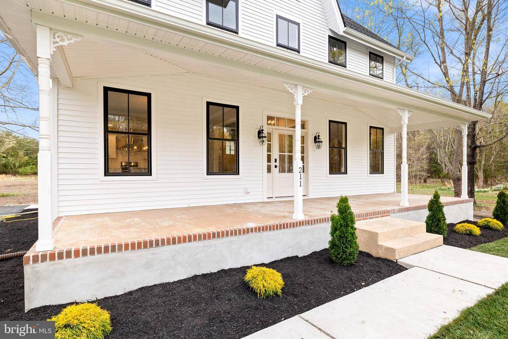 Marlton, NJ 08053,211 MILL RD