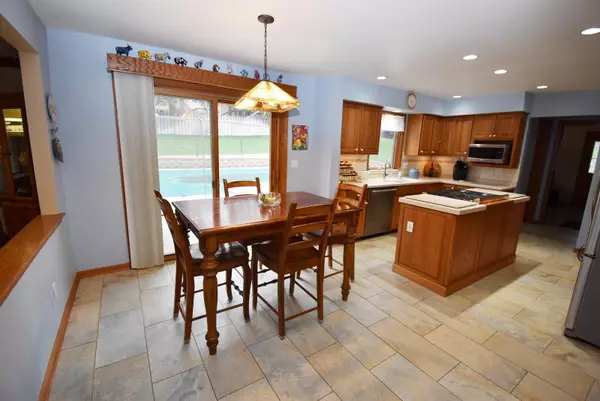 Brookfield, WI 53045,865 Russett Dr