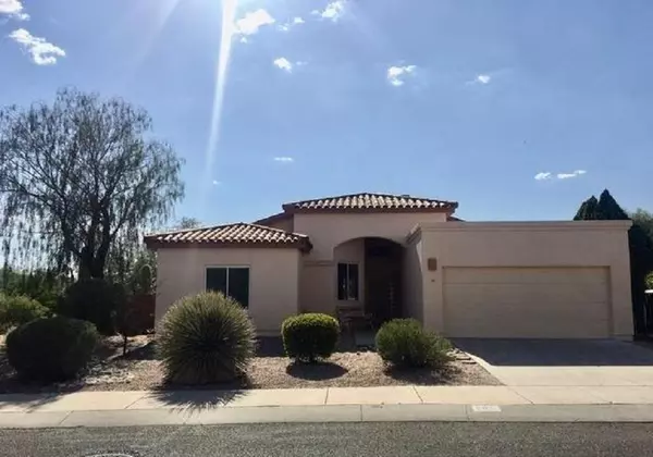 501 E Wagon Bluff Drive, Tucson, AZ 85704