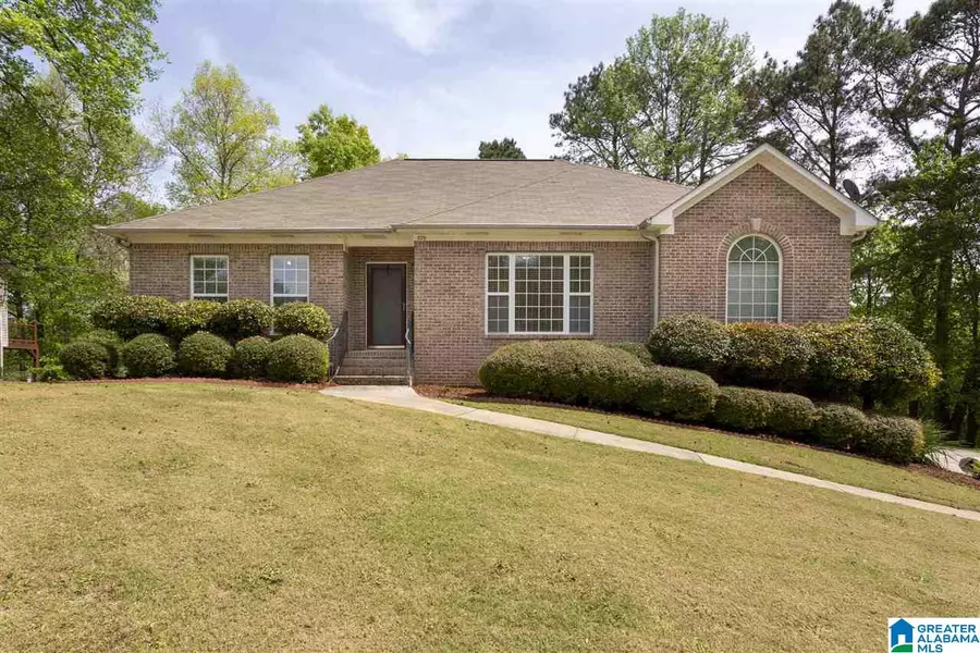 829 CLUSTER SPRINGS ROAD, Gardendale, AL 35071