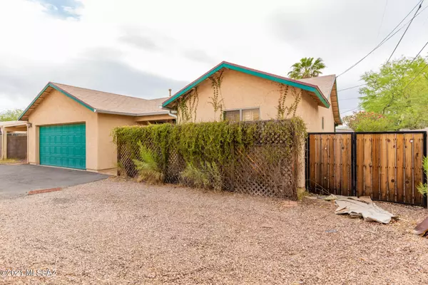 4845 E 2Nd Street, Tucson, AZ 85711