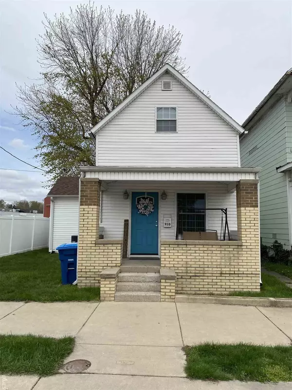 910 N 3rd Street, Logansport, IN 46947