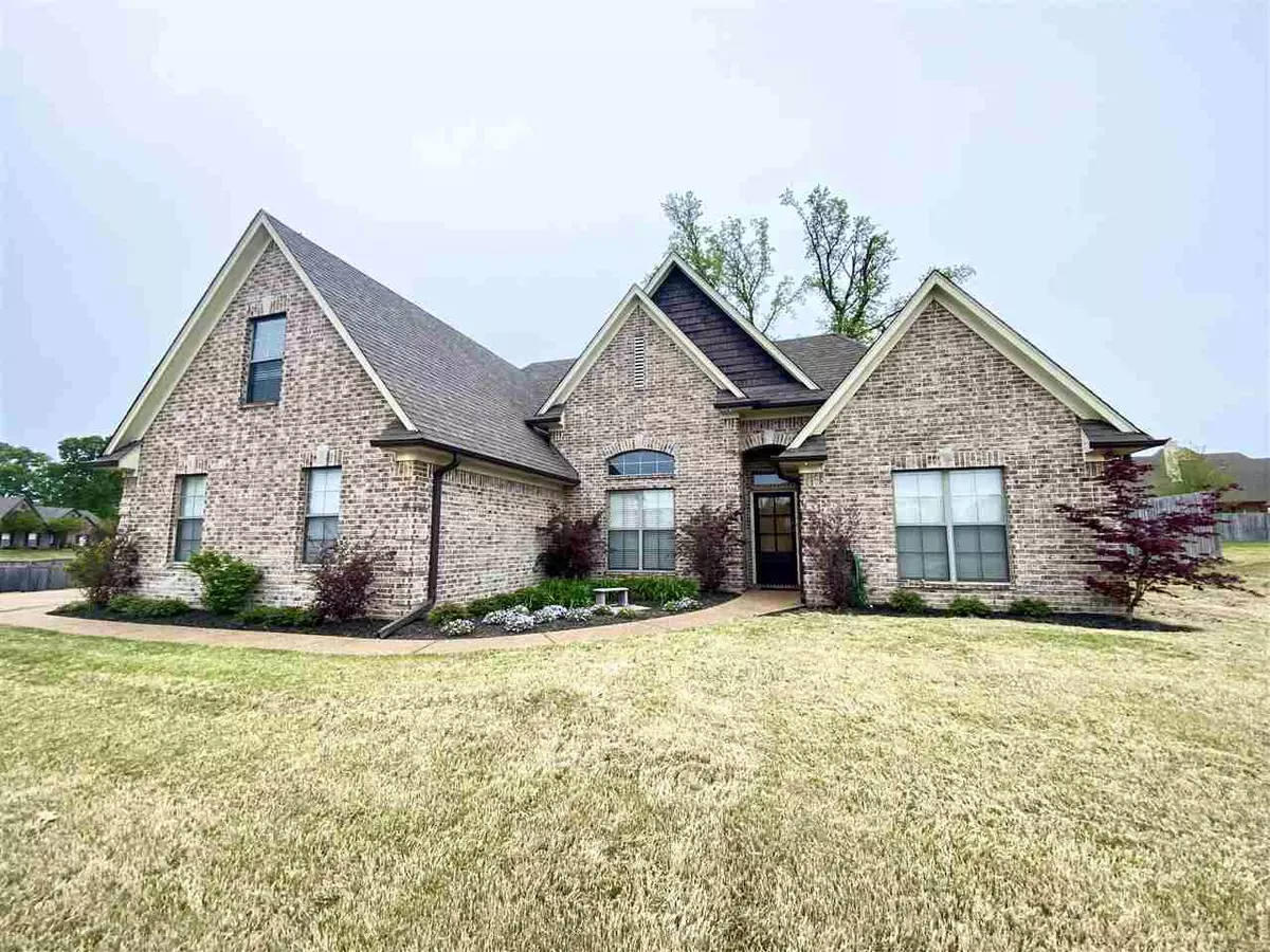 Oakland, TN 38060,280 WHITE PINE PL