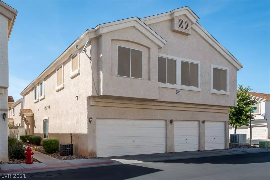 Henderson, NV 89011,5921 High Steed Street #103