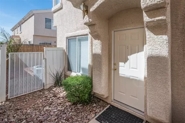 Henderson, NV 89011,5921 High Steed Street #103