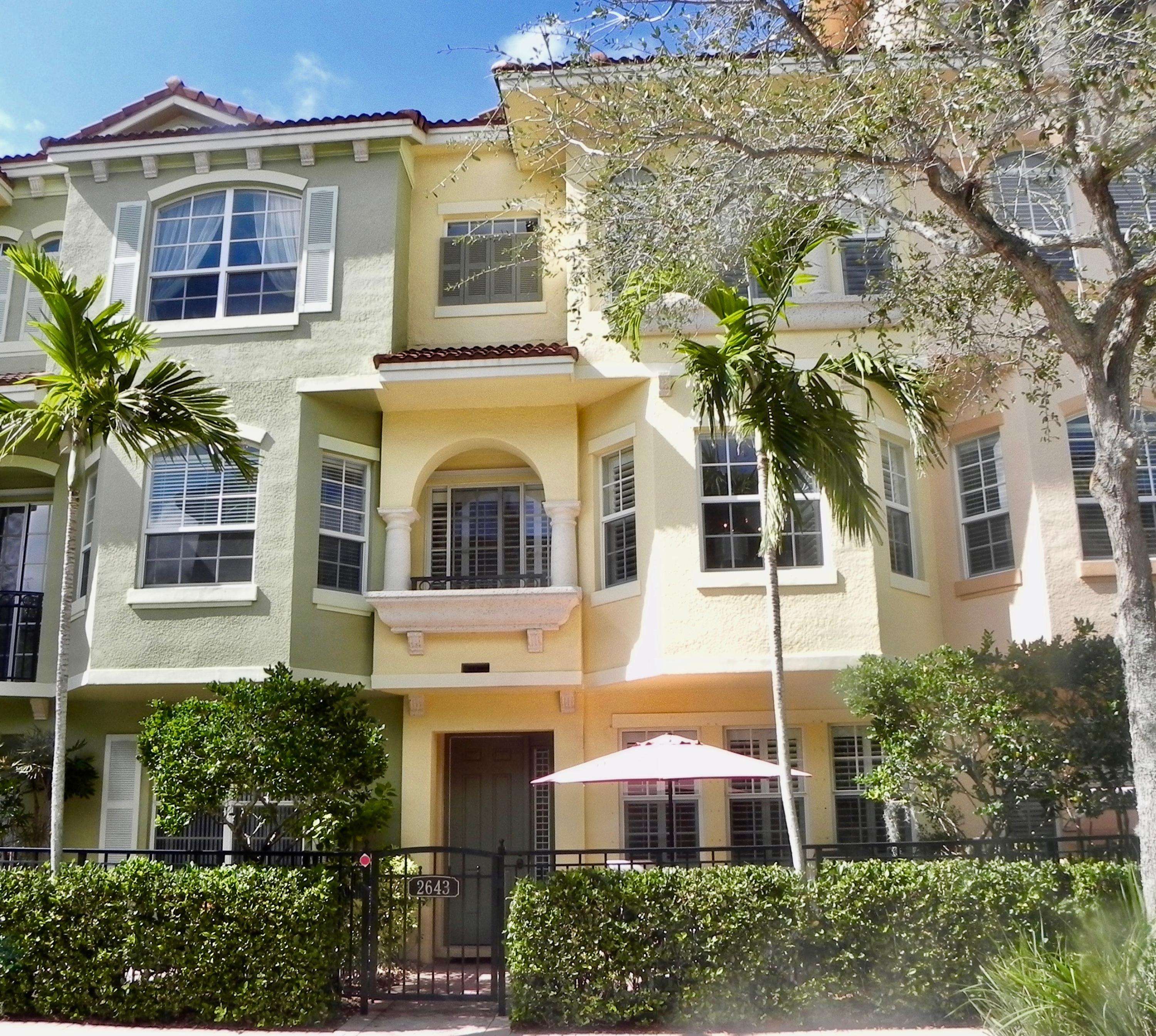 2643 Ravella LN, Palm Beach Gardens, FL 33410