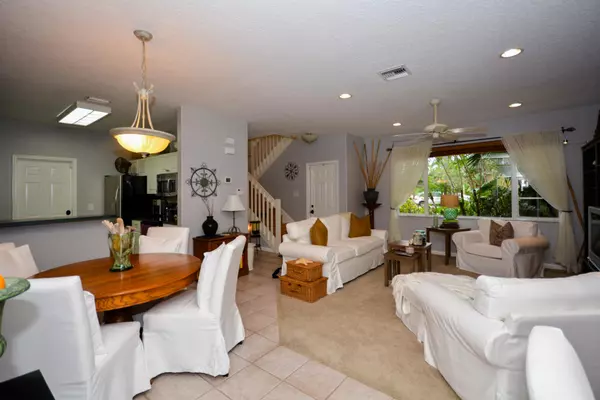 Jupiter, FL 33458,316 Laurel Oaks WAY