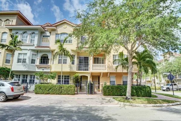 Palm Beach Gardens, FL 33410,2485 San Pietro CIR