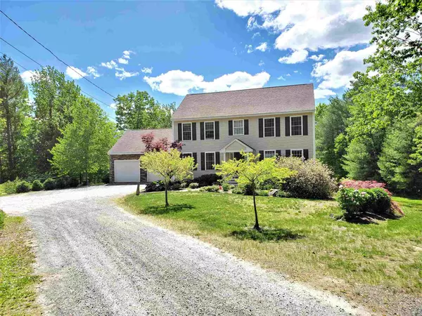 165 East Deering RD, Deering, NH 03244