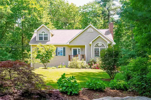 4 Gaumont RD, Windham, NH 03087
