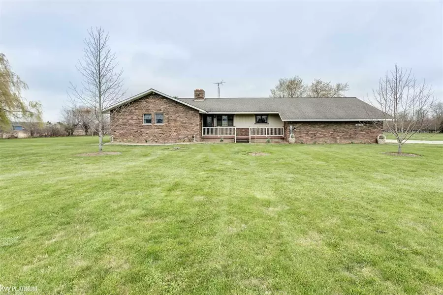 2176 Miller, Riley, MI 48041