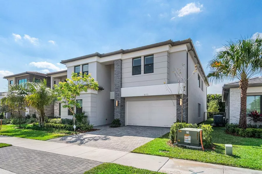 8772 Quiet Inlet LN, Boca Raton, FL 33496