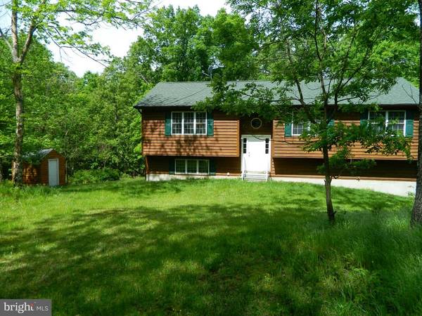 480 DRIFTWOOD DR, Gerrardstown, WV 25420